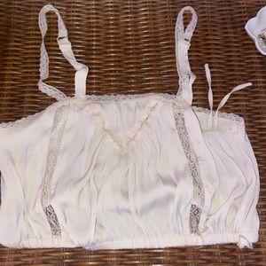 Off white UO tank top